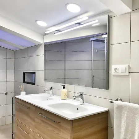 Mon Sant Jeroni Apartment *